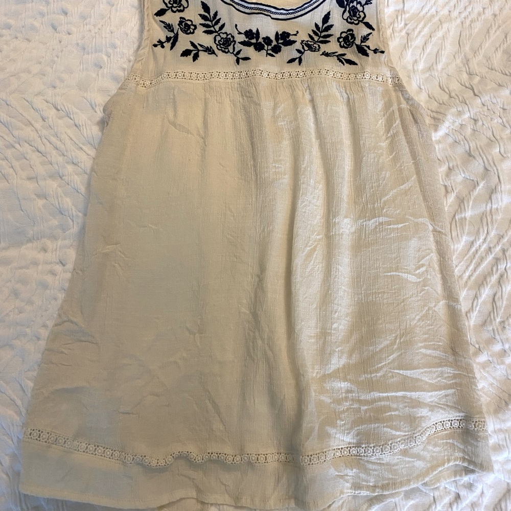 Embroidered top